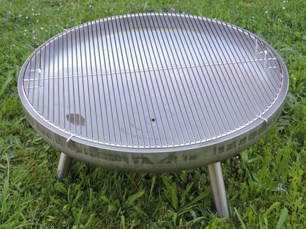 Rostfreie Feuerschale mit Grillrost